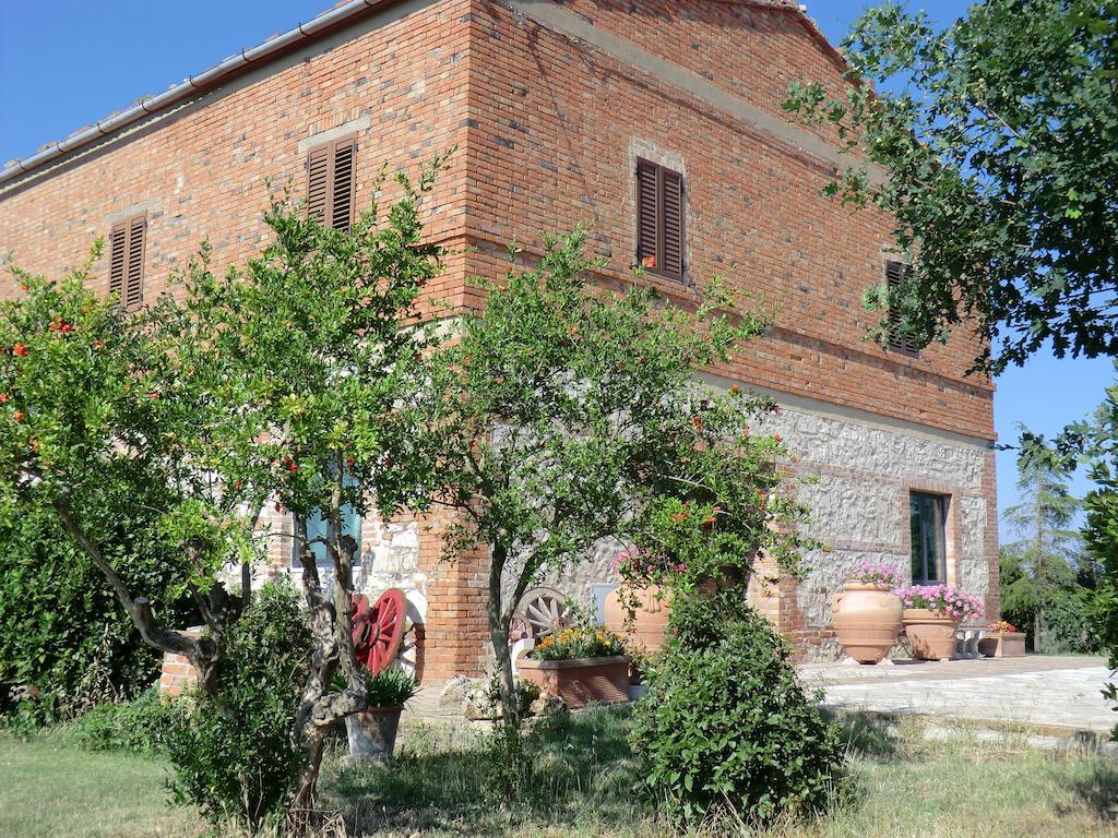 Agriturismo Podernuovo Asciano Exteriér fotografie